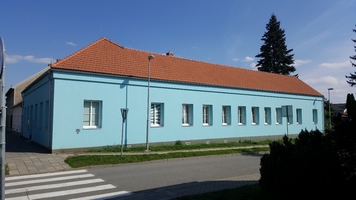 budova_modrice.jpg